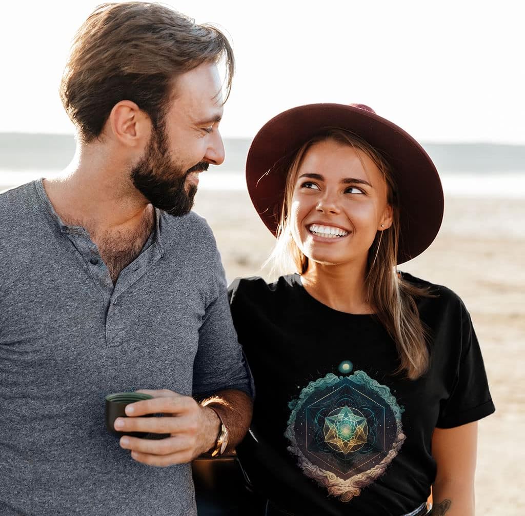 Beautiful Printed Heavy Cotton T-Shirt - Graphic Tee Shirt - Geometric - Image 2